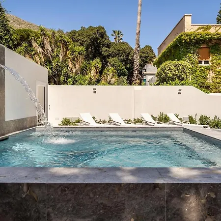 Hercules Pool Palermo